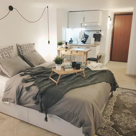 Apartment Loui Navarinou Comfy *